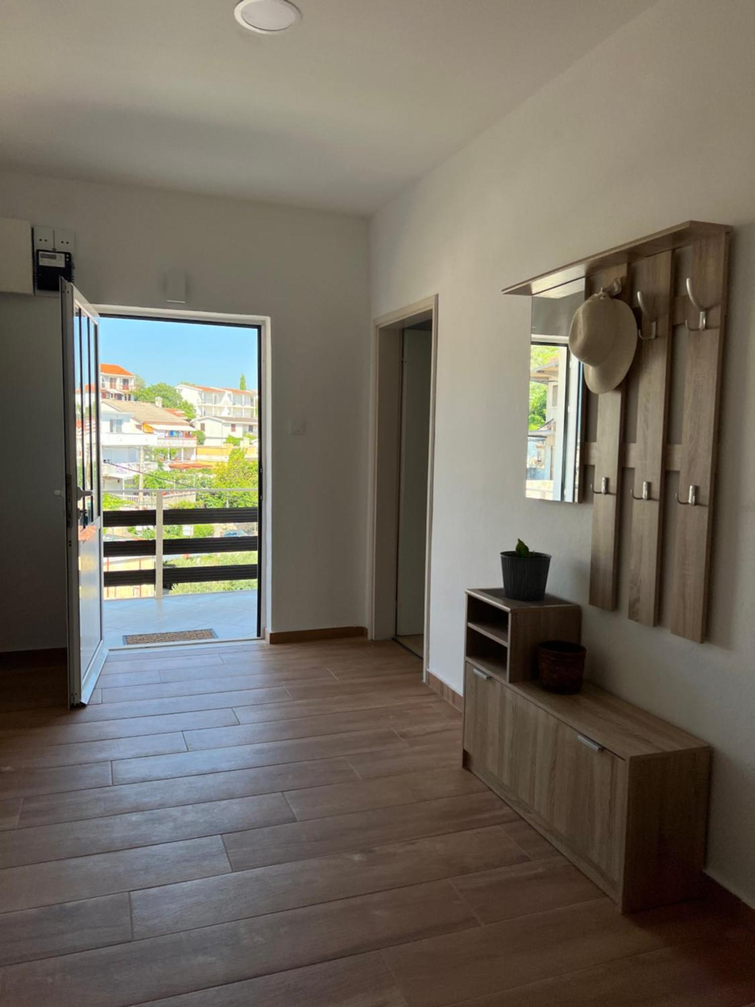 Apartments Androvic ウルツィニ エクステリア 写真
