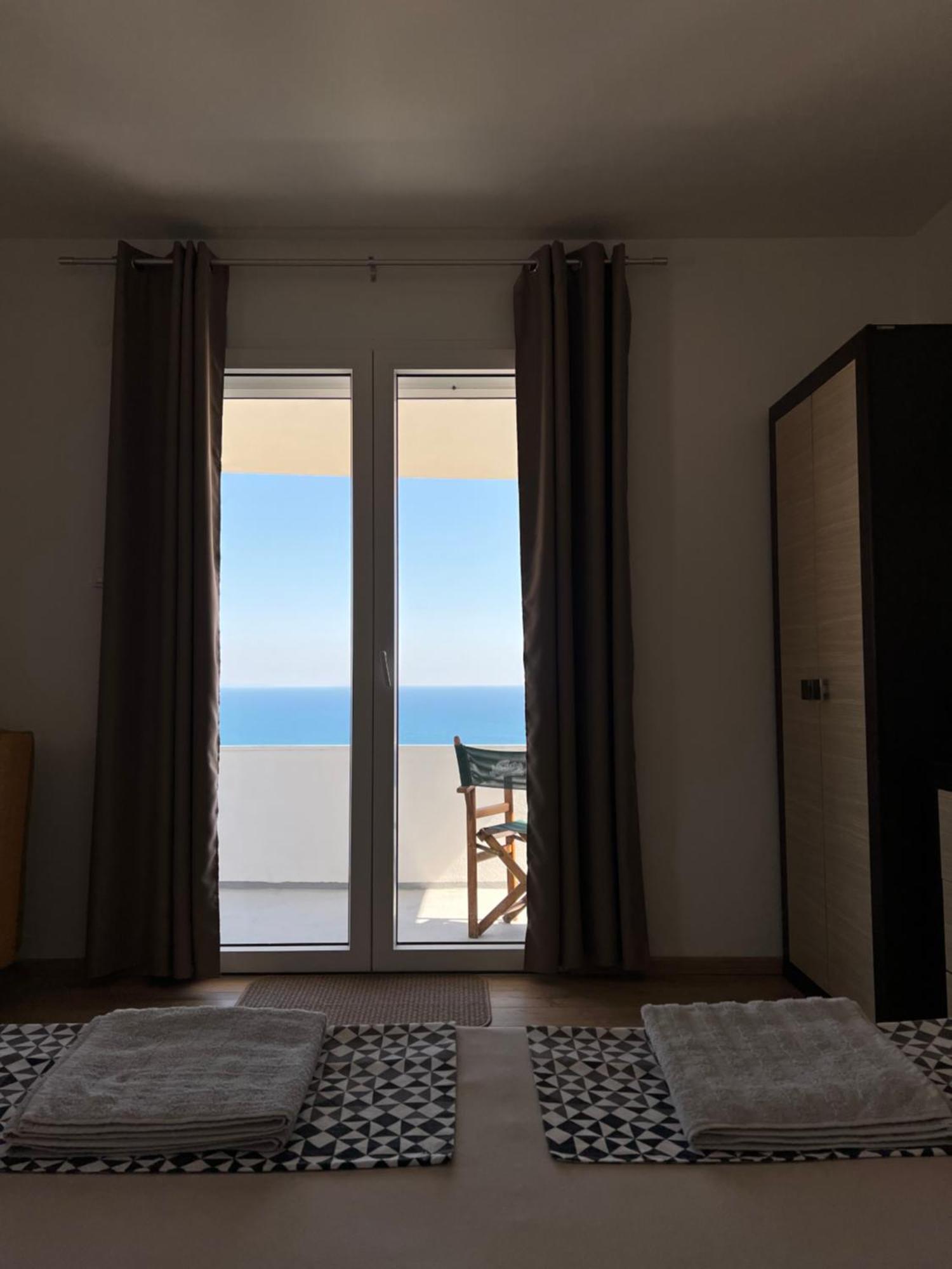Apartments Androvic ウルツィニ 部屋 写真